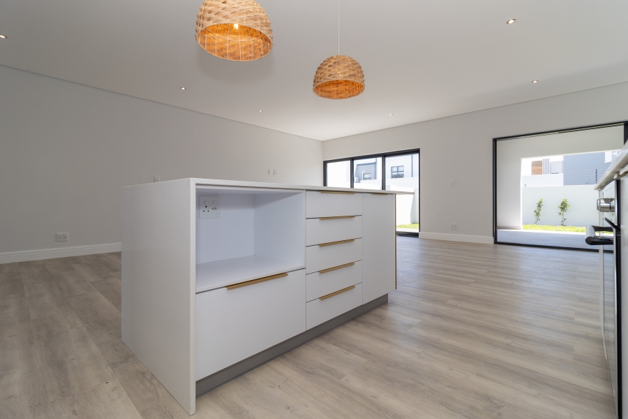 4 Bedroom Property for Sale in Sandown Western Cape